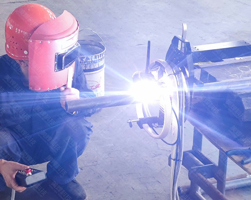 Application of Automatic Welding Machine for Pipe Fittings in Heat Exchanger Industry Projects in Zh